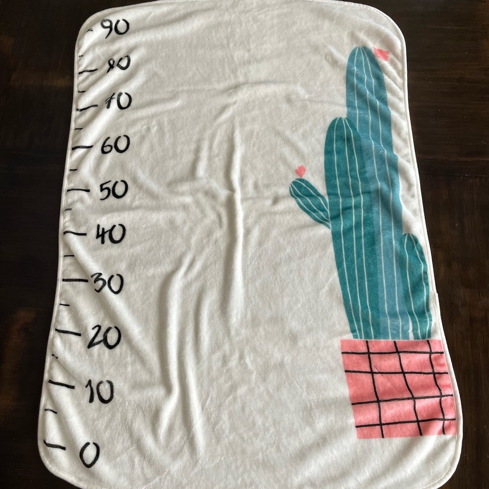 ❌SOLD❌ Cactus Growth Chart Blanket